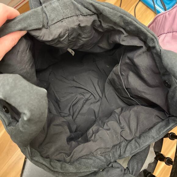 Ölend Ona Washed Soft Bag Convertible Adjustable Padded Shoulder Bag / Backpack - Picture 8 of 11